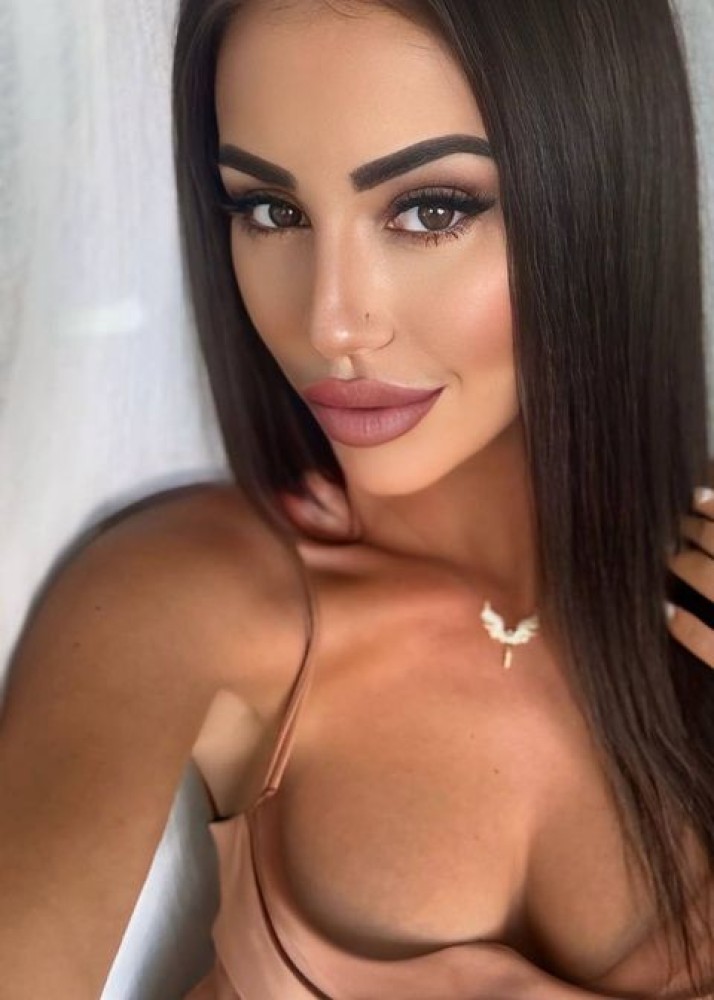 Индивидуалка Юля фото № 2 в городе Усть-Илимск