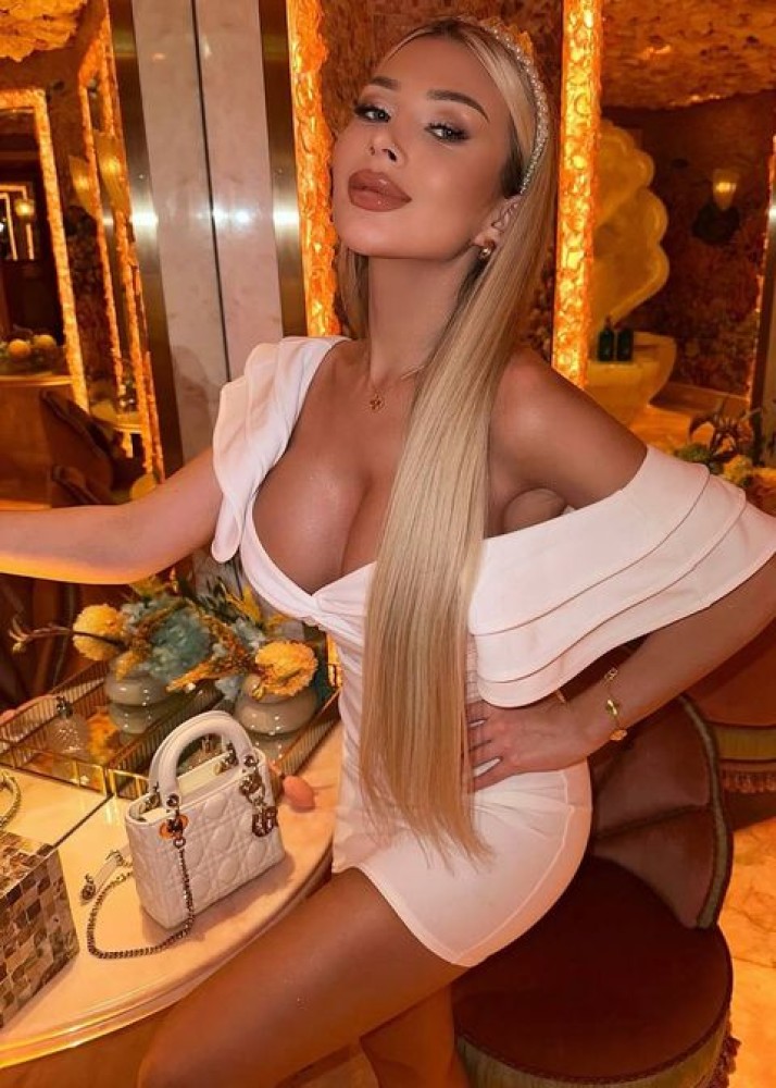 Индивидуалка Юля фото № 2 в городе Усть-Илимск